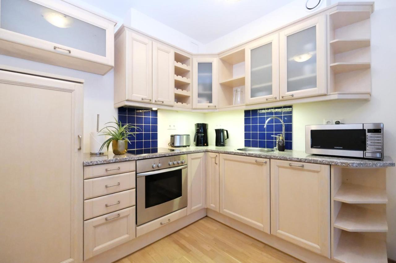 Tallinn City Apartments Roosikrantsi Extérieur photo